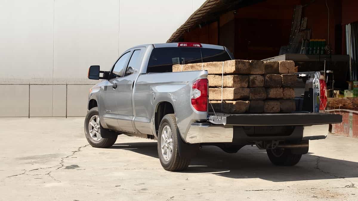 Factors That Determine 2019 Toyota Tundra's Ideal Towing Capacity