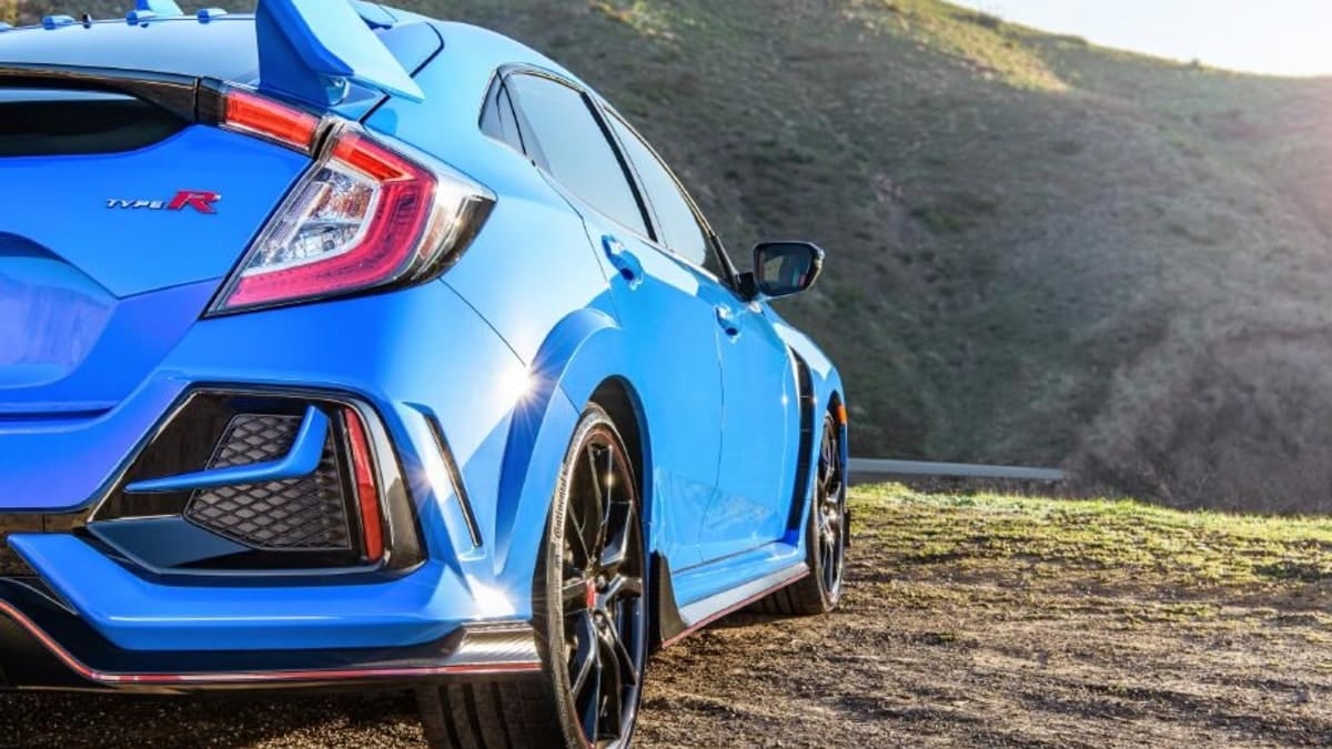 2020 Honda Civic Type R Hot Hatch Breaks Cover In Chicago With New
