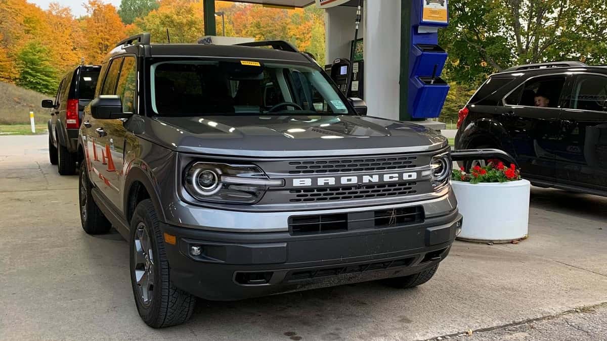 Ford’s CEO Converted a Land Rover Family To Bronco Sport Owners - Here ...