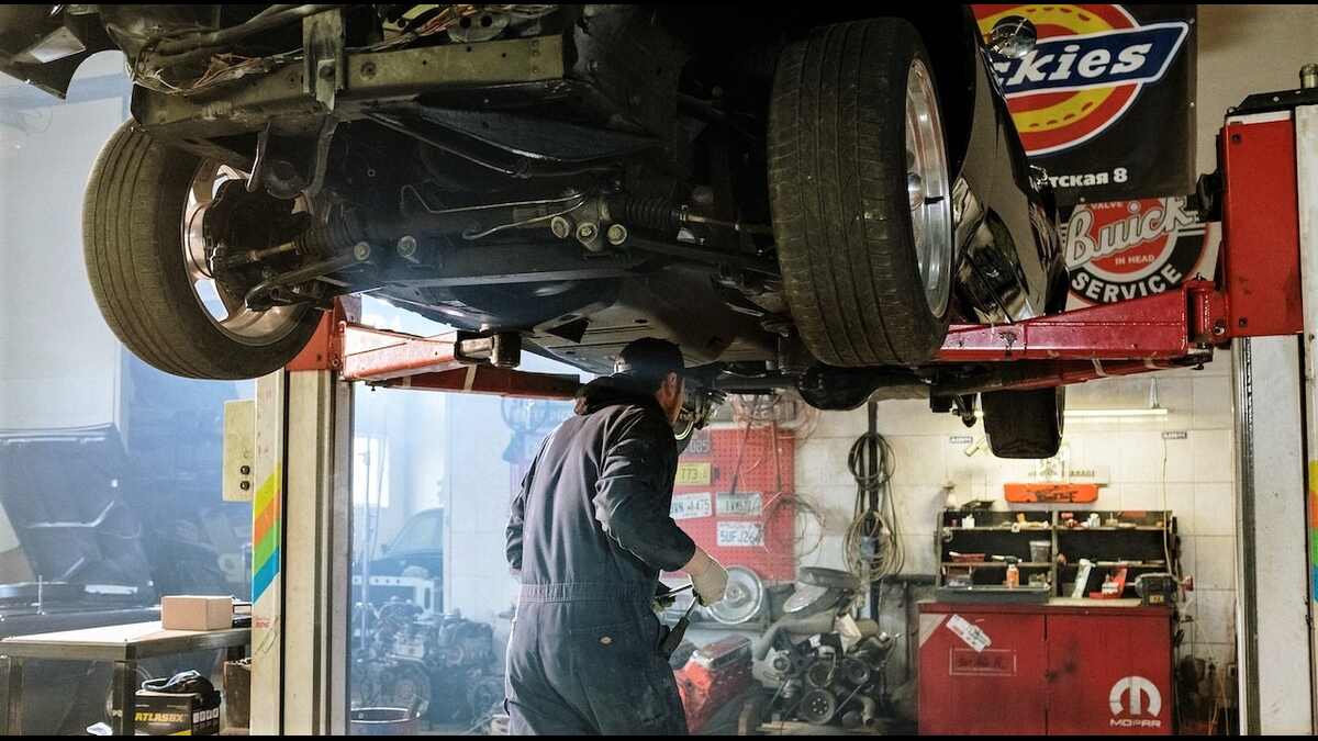 Most Important Question to Ask Your Mechanic Before Agreeing to a Repair