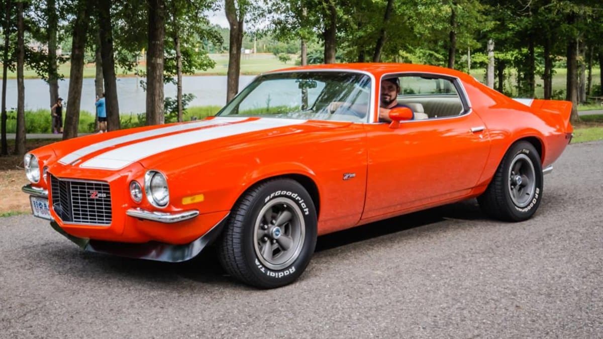 January Camaro of the Month: Chris Williams' Hugger Orange 1970 RS Z28 |  Torque News