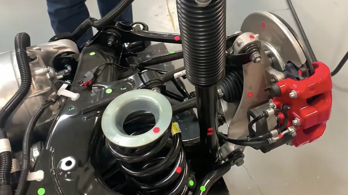 A Brief Review of Tesla Models Y and 3 Suspension System | Torque News