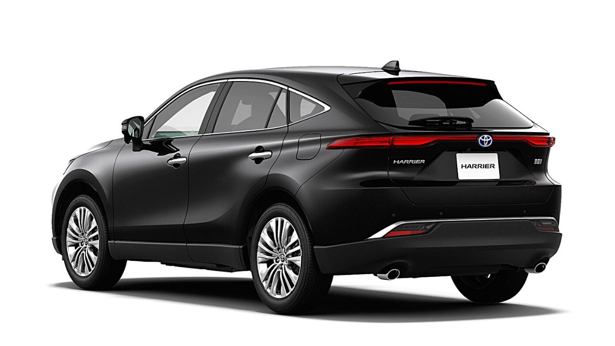 Toyota RAV4's Younger Brother Has Been Updated and Is Now a Plug-in Hybrid - Vimarsana News