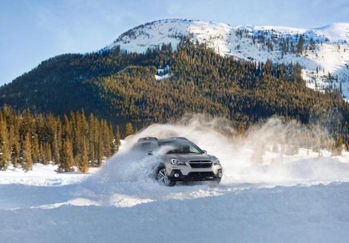 2019 Subaru Outback in the snow