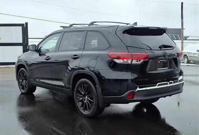 2019 Toyota Highlander 