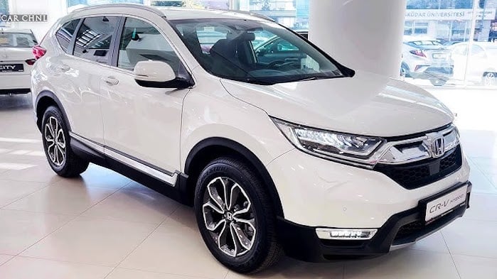 2022 Honda CR-V at the dealer