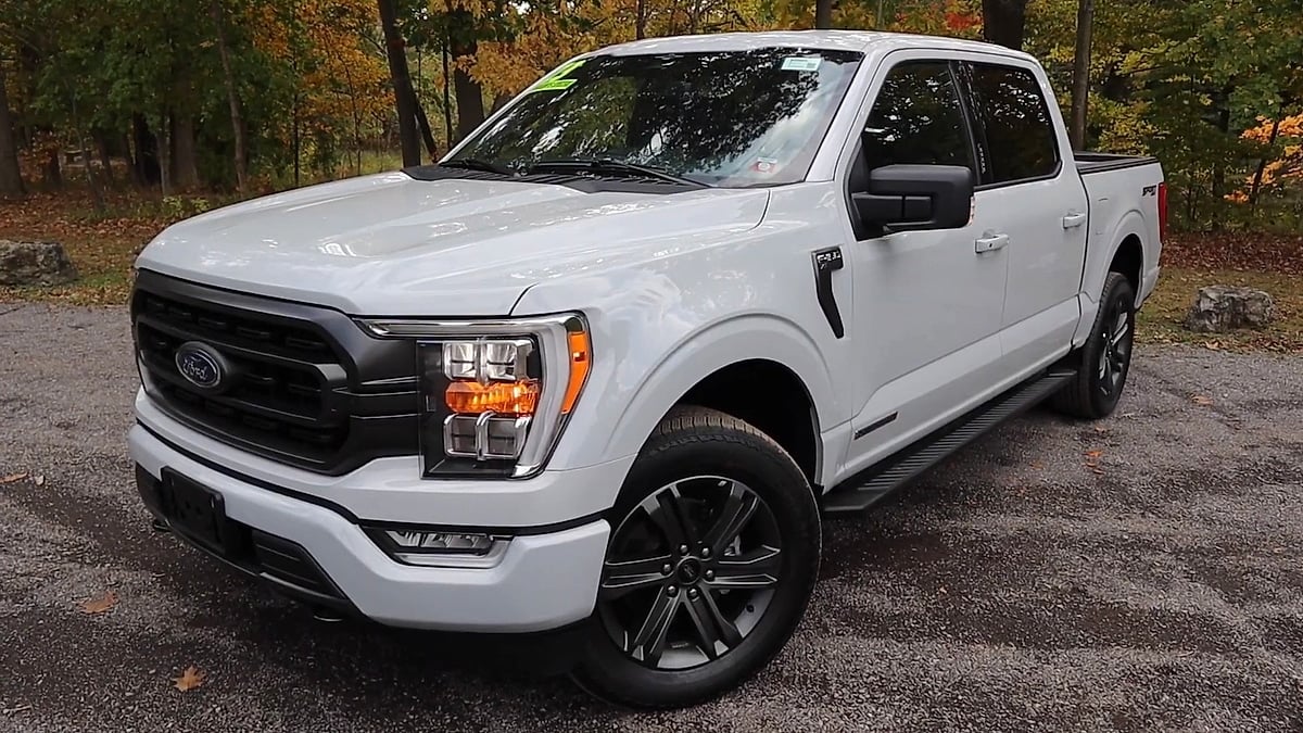 2023 Ford F-150 PowerBoost XLT/YouTube/CEALLIFORNIA