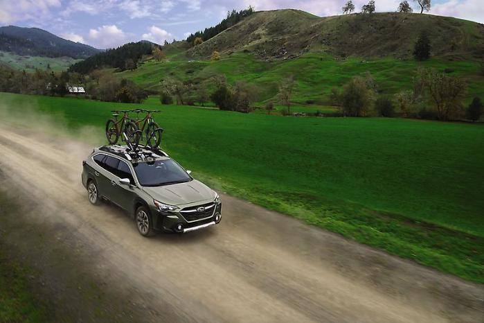 2023 Subaru Outback crash test