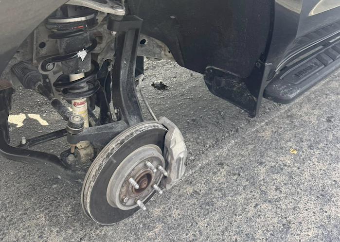 2024 Chevy Silverado wheel that broke off at the lug