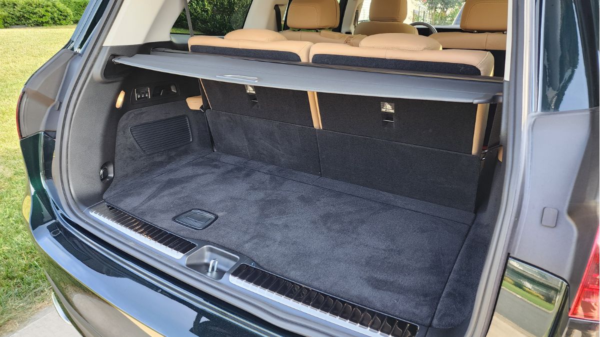 2024 GLS 580 Review: cargo space