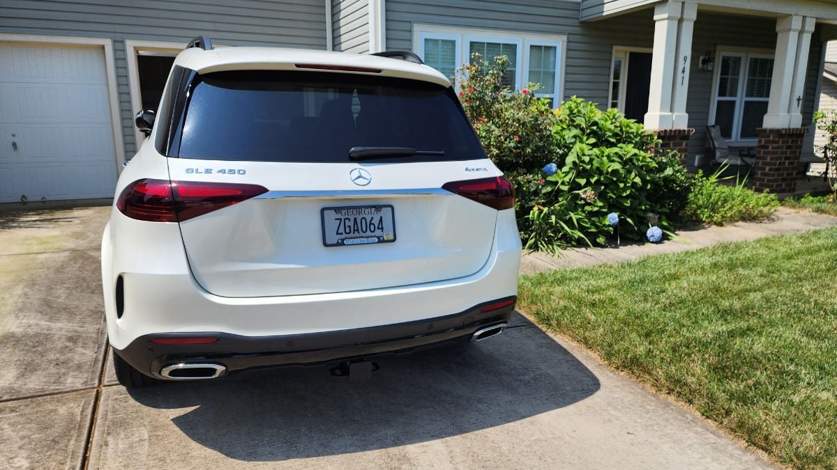 2024 Mercedes GLE 450 4Matic Review: back view