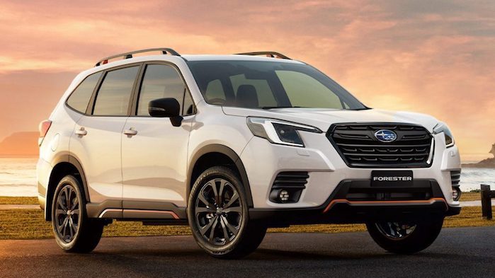 2024 Subaru Forester side view