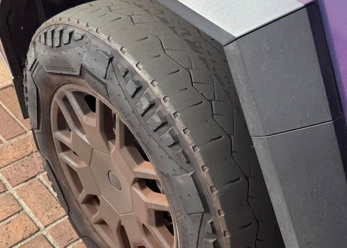 Leon's Tesla Cybertruck tire shows excessive wear