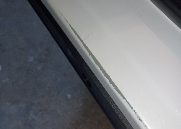 2024 Toyota Highlander paint delamination near the door