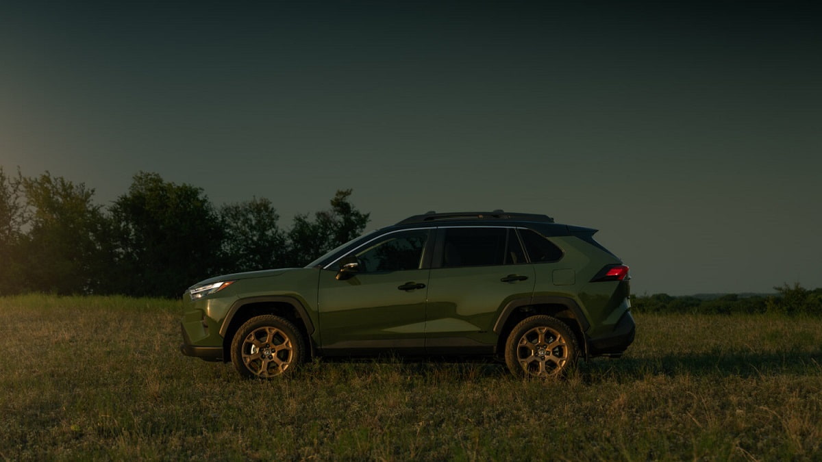 2024 Toyota RAV4 Hybrid Woodland Edition Army Green profile view