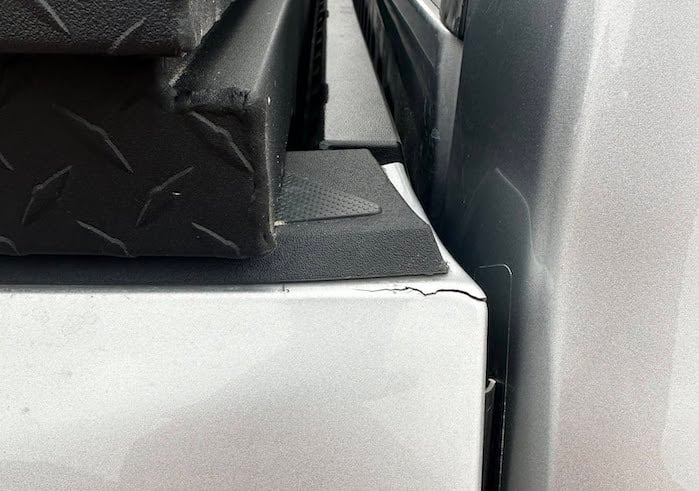 Dakoda Eads truck bed with severe cracks
