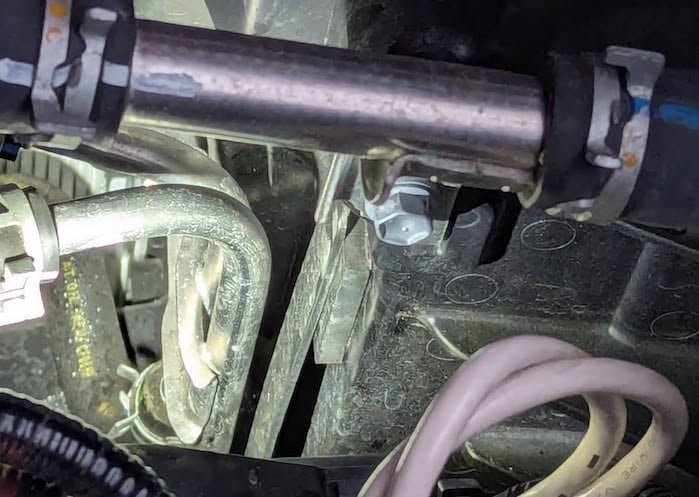 2024 Toyota Tundra radiator shroud