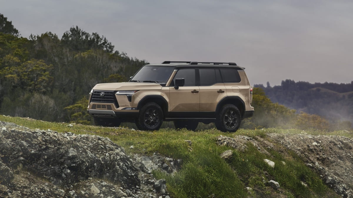 The 2024 Lexus GX Overtrail is what many wanted the Land Cruiser J250 to be from the start