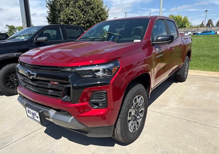 Lloyd's wife gets anew 2025 Chevy Colorado ZR1