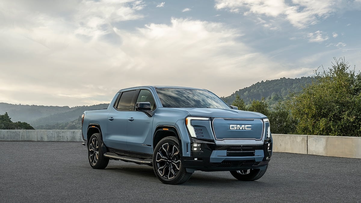 2025 GMC Sierra EV