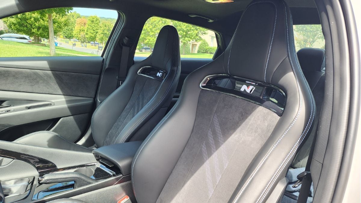 2025 Hyundai Elantra N's first row sport seats