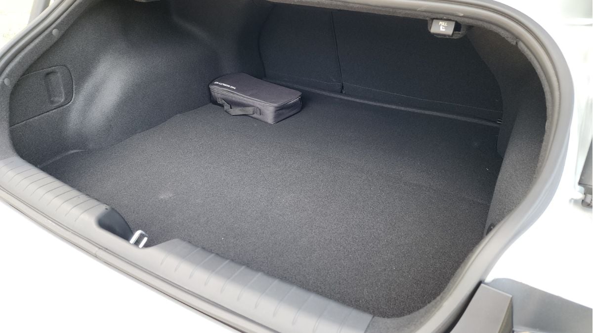 2025 Ioniq 6 Limited Long Range's trunk