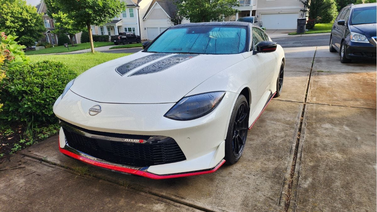 2025 Nissan Z Nismo's front look