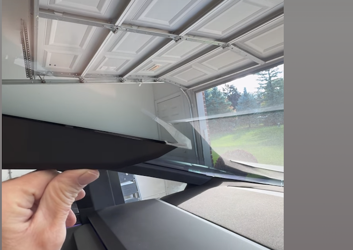 Gary's 2025 Tesla Cybertruck with loose trim