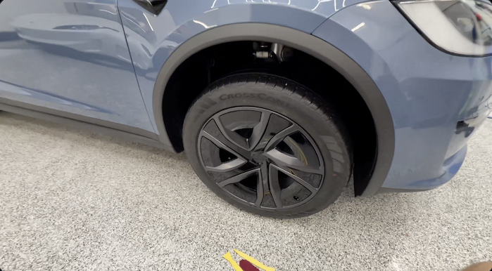 Coleton Guerin's Tesla Model X Perihelix wheel 