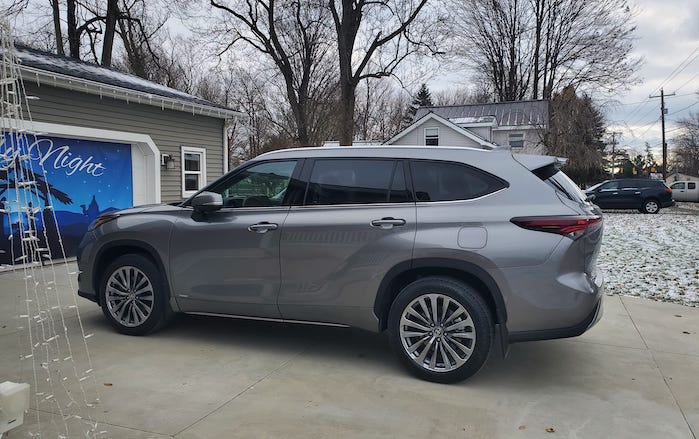 Penny Munson Conklin's 2025 Toyota Highlander with a leaking roof
