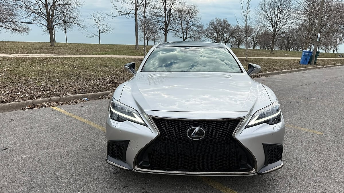 2025 Lexus LS