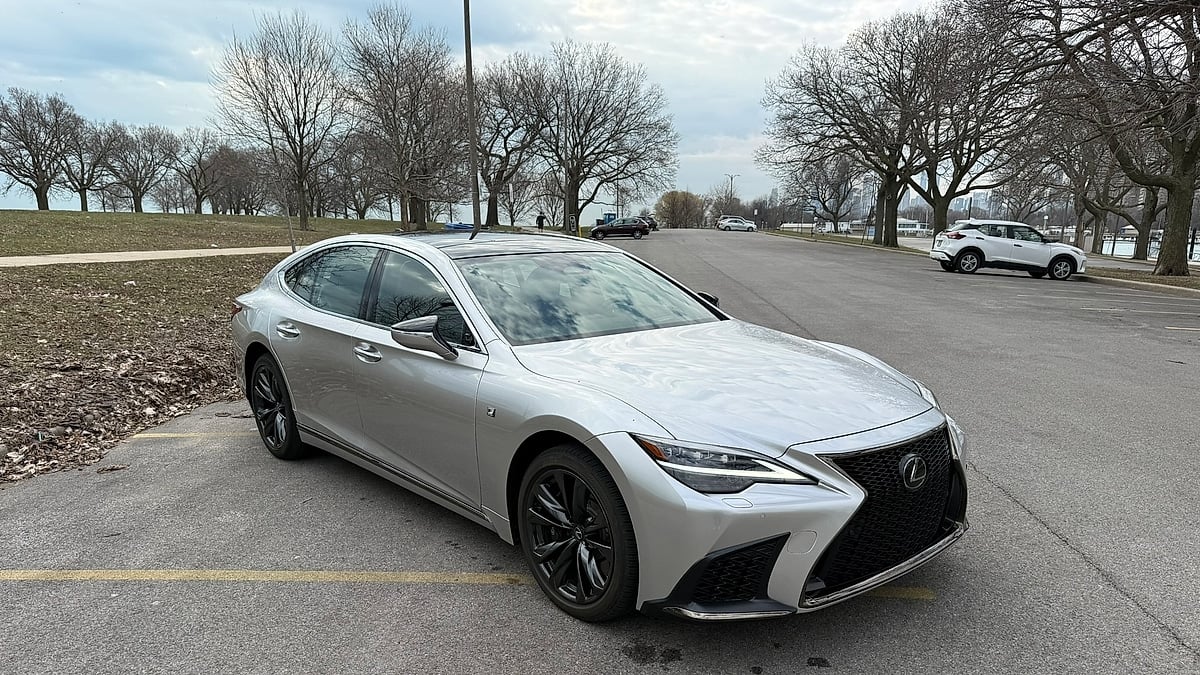 2025 Lexus LS