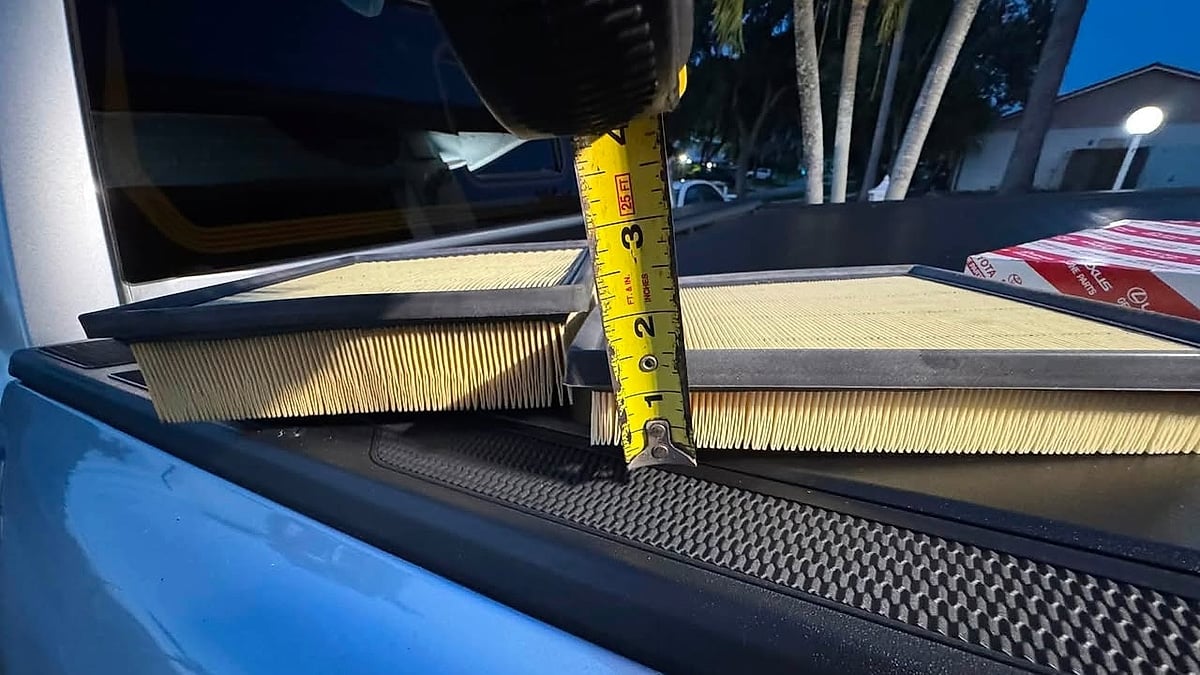 2025 Toyota Tacoma owner shows the different thickness between the two cabin air filters