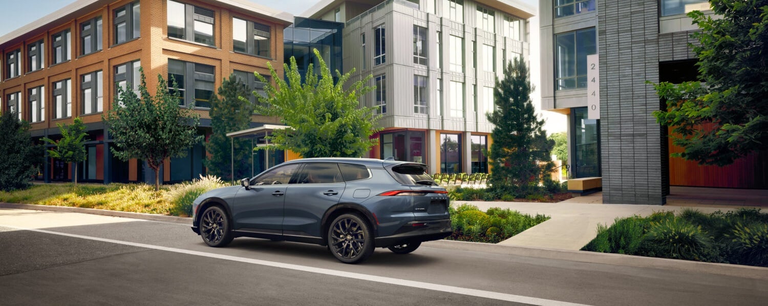 Image of 2025 Crown Signia courtesy of Toyota.