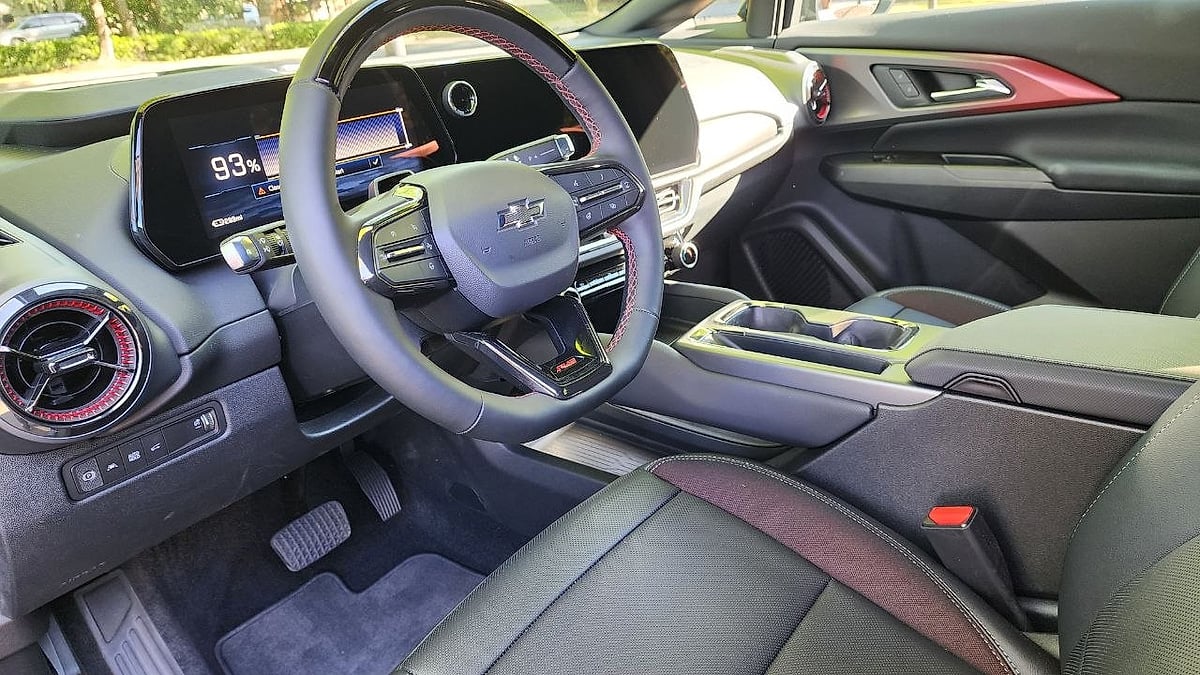 2026 Chevrolet Equinox EV Interior, dashboard and the infotainment
