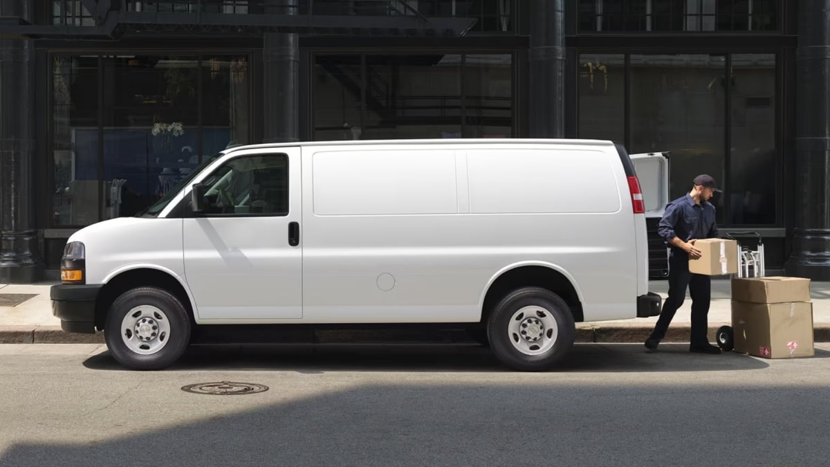 Chevy Express van offers up to 10,000 pounds fof towing capacity with the big V-8 engine