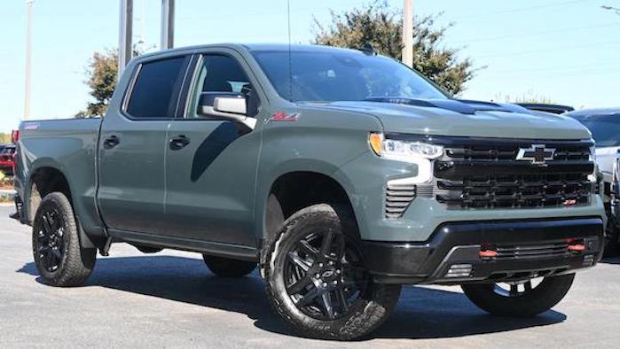 2025 Chevy Silverado
