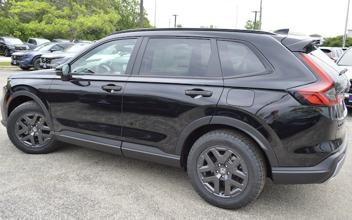 2026 Honda CR-V Hybrid side view
