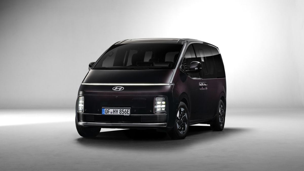 2026 Hyundai STARIA EV VAN's exterior design