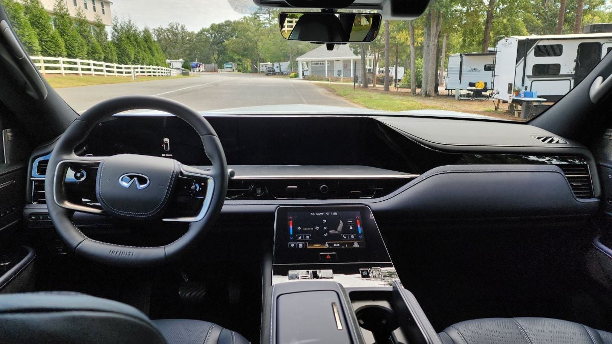 2026 Infiniti QX80 Sport's interior and infotainment