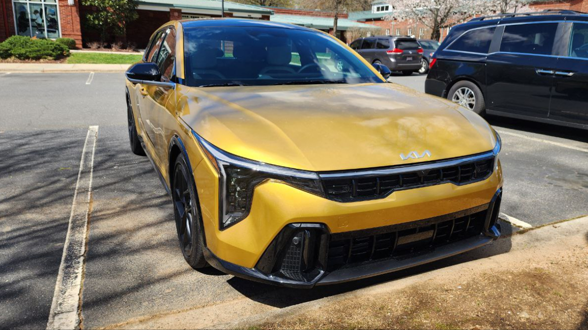 2026 Kia K4 Hatchback GT-Line Turbo's front interior