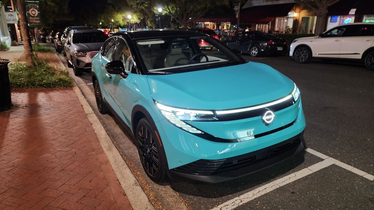 2026 Nissan LEAF's front design