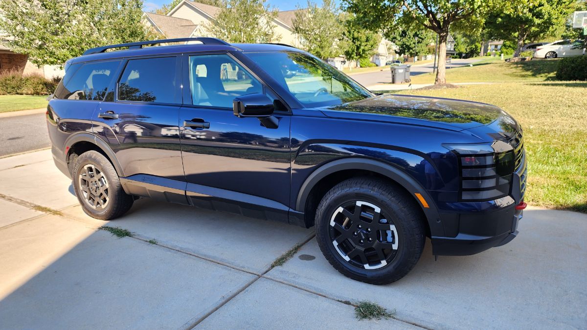 2026 Palisade XRT PRO's exterior side view