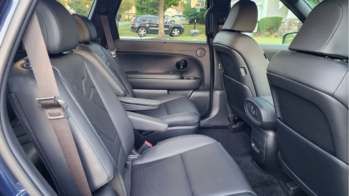 2026 Palisade XRT PRO's second row seat