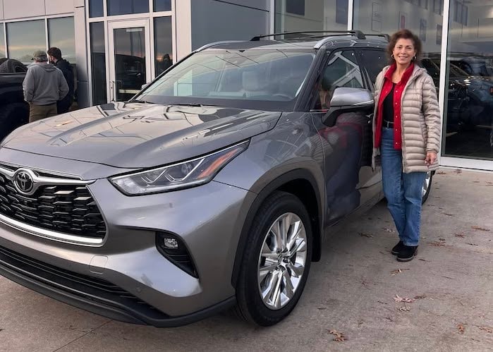 Rosa Cude and her 2026 Toyota Highlander
