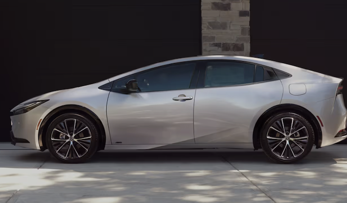 2026 Toyota Prius PHEV XSE Premium 