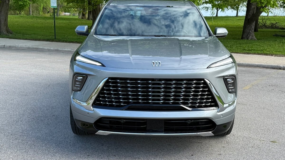 2026 Buick Enclave Avenir