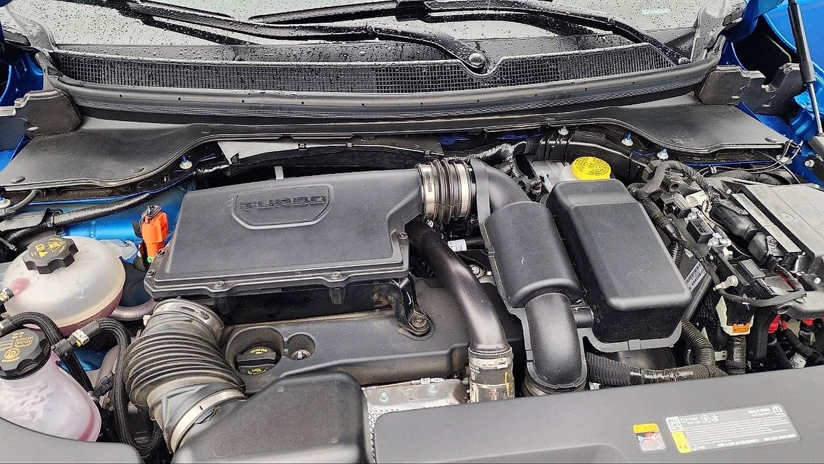 2026 Jeep Cherokee Limited  4X4's hybrid turbo engine