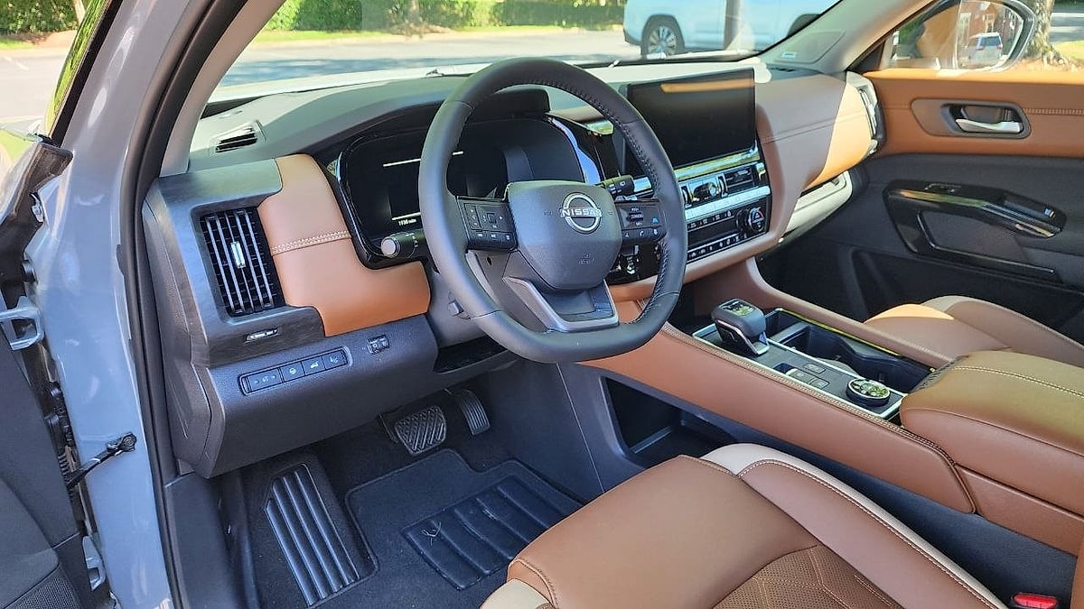 2026 Nissan Pathfinder's front interior and the infotainment screen