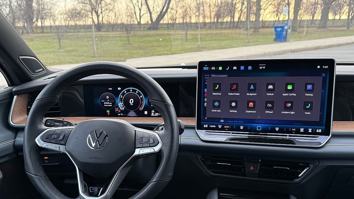 2026 Volkswagen Tiguan SEL R-Line Turbo